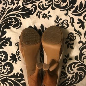 Michael Kors size 8 high heels